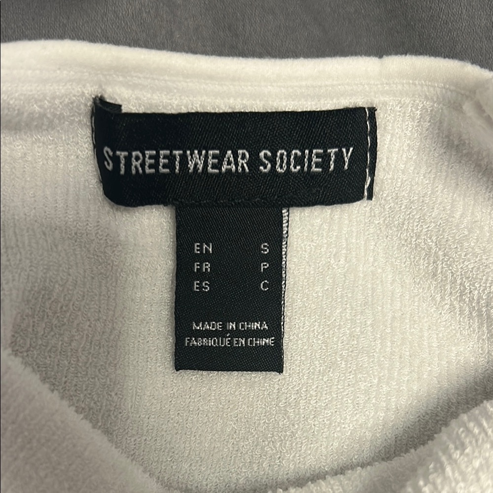 White Ribbed Women's Top - Picture 2 of 4